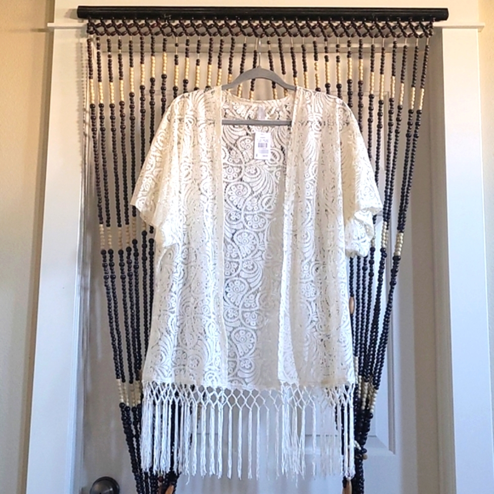 Gorgeous boho cover-up - Picture 7 of 7